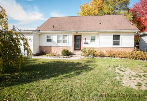 189 Pineview Dr, Alma, MI 48801 photo 1