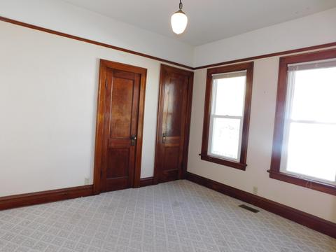 216 Cecil St, Buchanan, MI 49107 photo 9