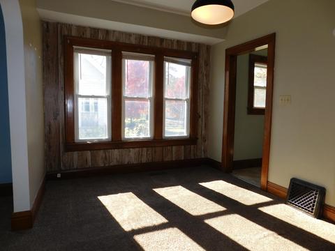 216 Cecil St, Buchanan, MI 49107 photo 6