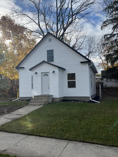 115 W Division St, Belding, MI 48809 photo 1