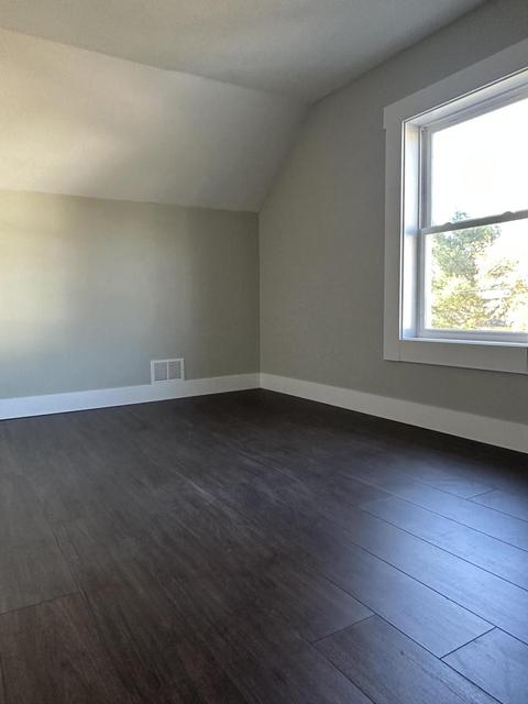 115 W Division St, Belding, MI 48809 photo 19