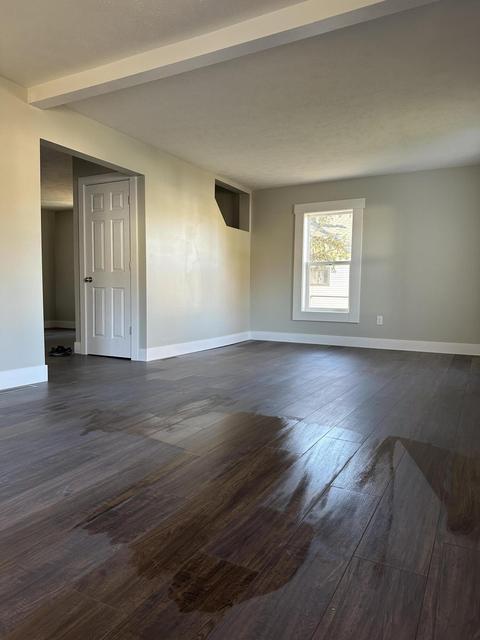 115 W Division St, Belding, MI 48809 photo 6