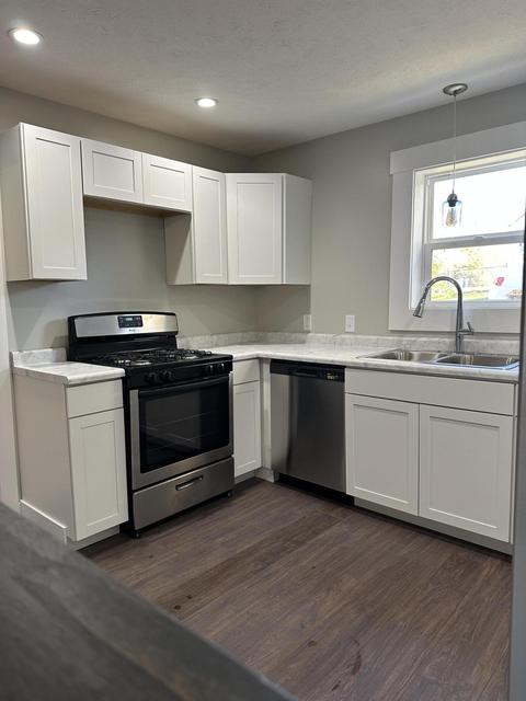 115 W Division St, Belding, MI 48809 photo 8