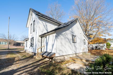 514 N Bridge St, Belding, MI 48809 photo 36