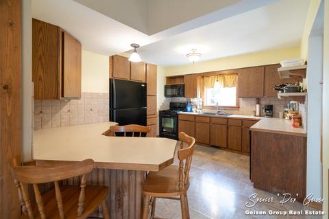 514 N Bridge St, Belding, MI 48809 photo 11