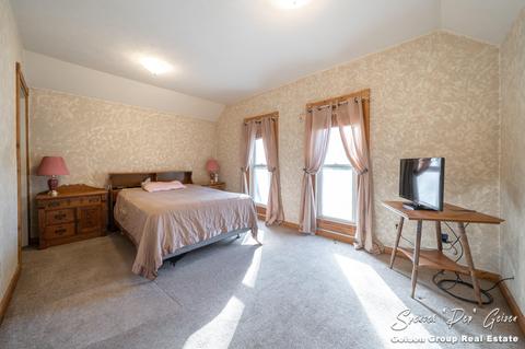 514 N Bridge St, Belding, MI 48809 photo 25