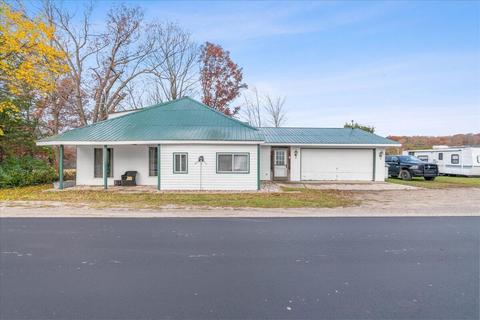 1991 S Elm Ave, White Cloud, MI 49349 photo 3