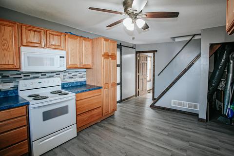 462 E Main St, Springport, MI 49284 photo 11