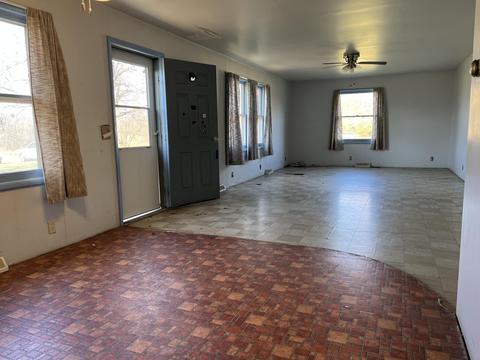 21000 Junction Rd, Bellevue, MI 49021 photo 4