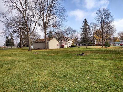 329 Union St, Ithaca, MI 48847 photo 9