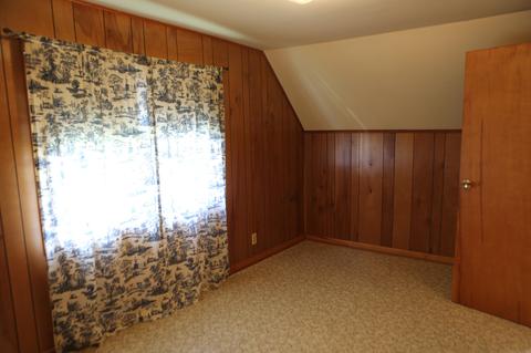423 Pearl St, Belding, MI 48809 photo 14