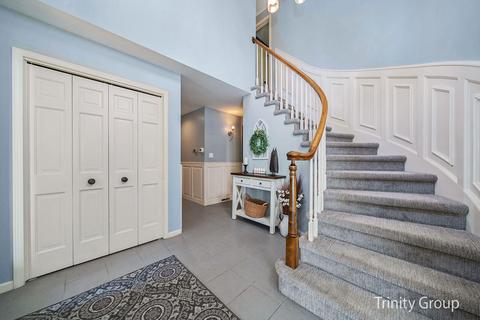 3225 Bauer Rd, Jenison, MI 49428 photo 9