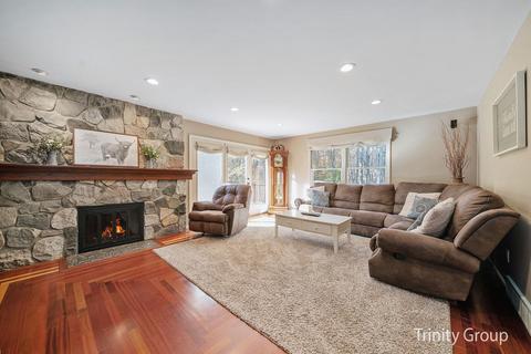 3225 Bauer Rd, Jenison, MI 49428 photo 18