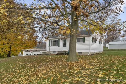 360 E Garden St, Muir, MI 48860 photo 23