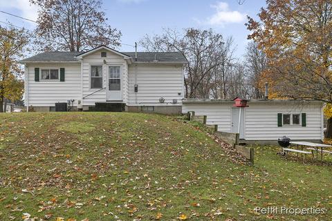 360 E Garden St, Muir, MI 48860 photo 19