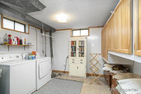 360 E Garden St, Muir, MI 48860 photo 15