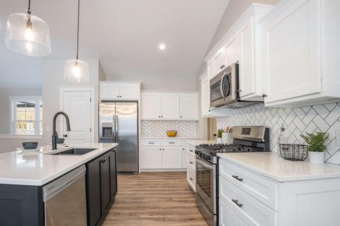 9147 E Cedar Dr, Jenison, MI 49428 photo 6