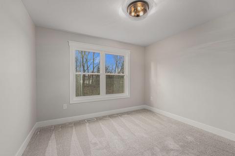 9147 E Cedar Dr, Jenison, MI 49428 photo 19