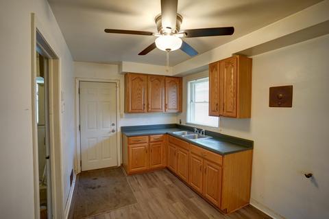 3010 Cherokee Ave, Flint, MI 48507 photo 11