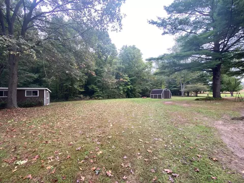 5500 W Long Lake Rd, Belding, MI 48809 photo 2