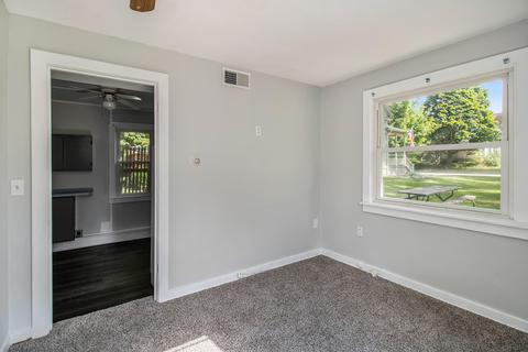 111 Elm St, Mason, MI 48854 photo 11