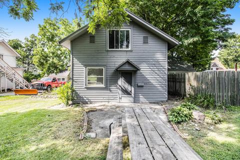 111 Elm St, Mason, MI 48854 photo 5