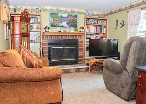 522 Orange St, Jackson, MI 49202 photo 6