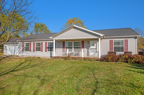 19605 36th St, Gobles, MI 49055 photo 1