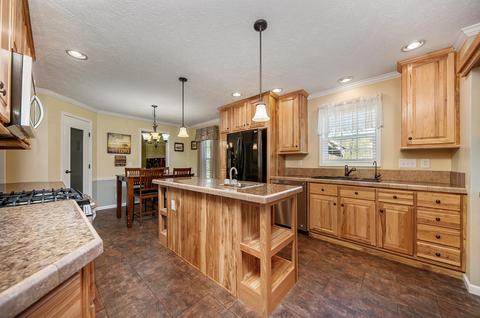 19605 36th St, Gobles, MI 49055 photo 6