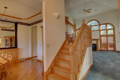 3990 Nelson Dr, Jackson, MI 49203 photo 3