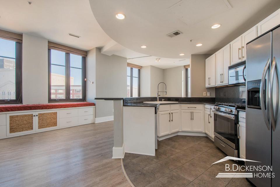  60 Monroe Center St NW #6C, Grand Rapids, MI 49503 photo 2