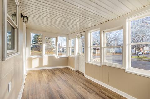 122 E Jackson St, Bellevue, MI 49021 photo 3