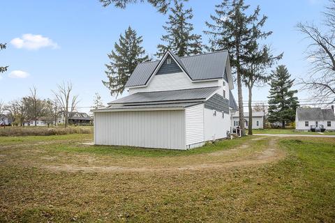 521 E Main St, Carson City, MI 48811 photo 17