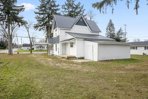 521 E Main St, Carson City, MI 48811 photo 20
