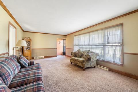 933 Thomas Dr, Jackson, MI 49203 photo 9