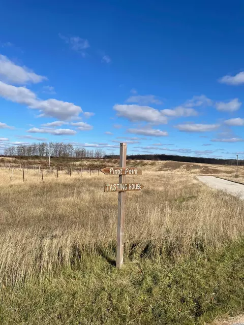 Pinot Pl, Manistee, MI 49660