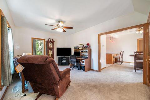 822 S Broas St, Belding, MI 48809 photo 6