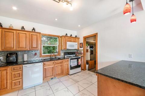 822 S Broas St, Belding, MI 48809 photo 12