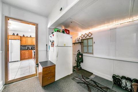 822 S Broas St, Belding, MI 48809 photo 18