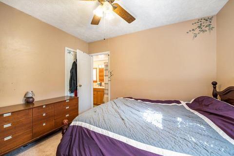 822 S Broas St, Belding, MI 48809 photo 23