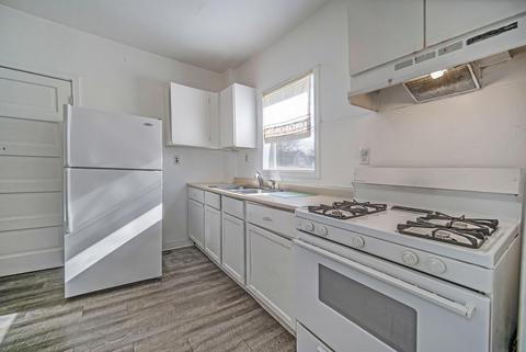 208 S Dwight St, Jackson, MI 49203 photo 6