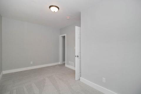 930 Spring St, Jackson, MI 49202 photo 17