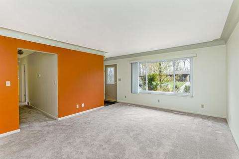 2075 Campbell Dr, Jackson, MI 49202 photo 12