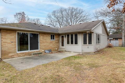2075 Campbell Dr, Jackson, MI 49202 photo 9