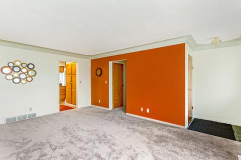 2075 Campbell Dr, Jackson, MI 49202 photo 14