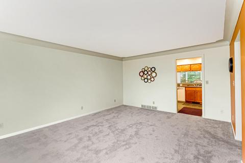 2075 Campbell Dr, Jackson, MI 49202 photo 13