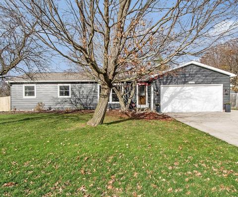 6899 Adaridge Dr SE, Ada, MI 49301 photo 1