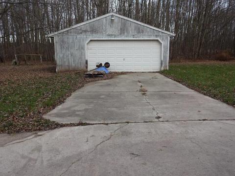 14742 Moore Rd, Bailey, MI 49303 photo 17