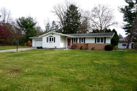 953 Thomas Dr, Jackson, MI 49203 photo 1