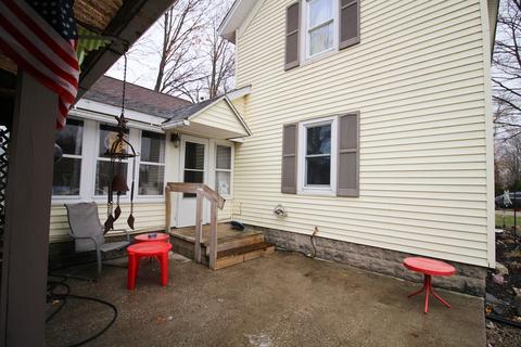 225 Race St, Constantine, MI 49042 photo 3